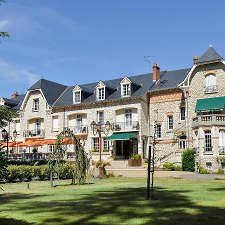 Logis Hôtel Restaurant Le Parc Sologne Salbris Exterior foto